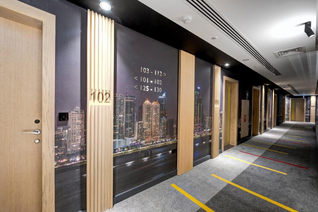 URBAN Al Khoory Hotel Dubai Buitenkant foto