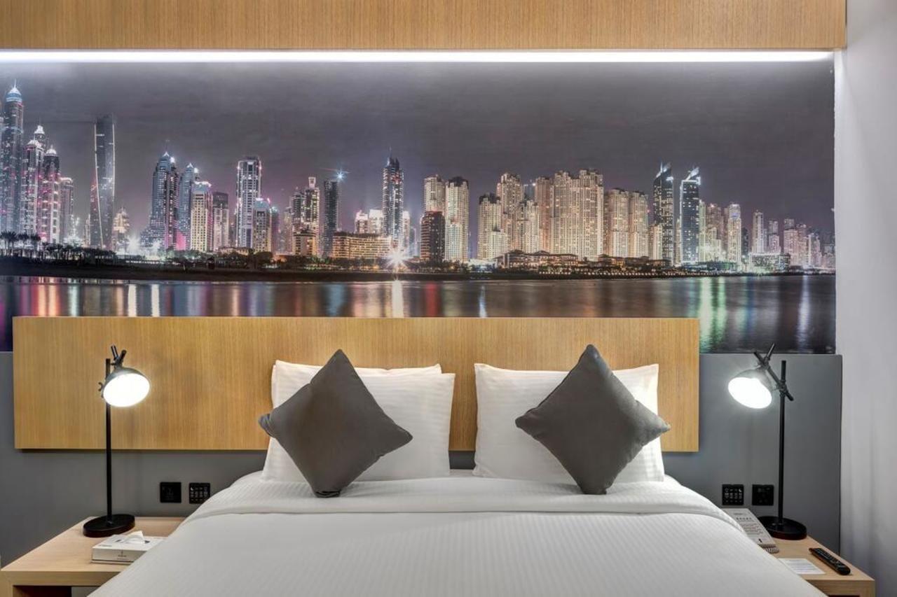 URBAN Al Khoory Hotel Dubai Buitenkant foto